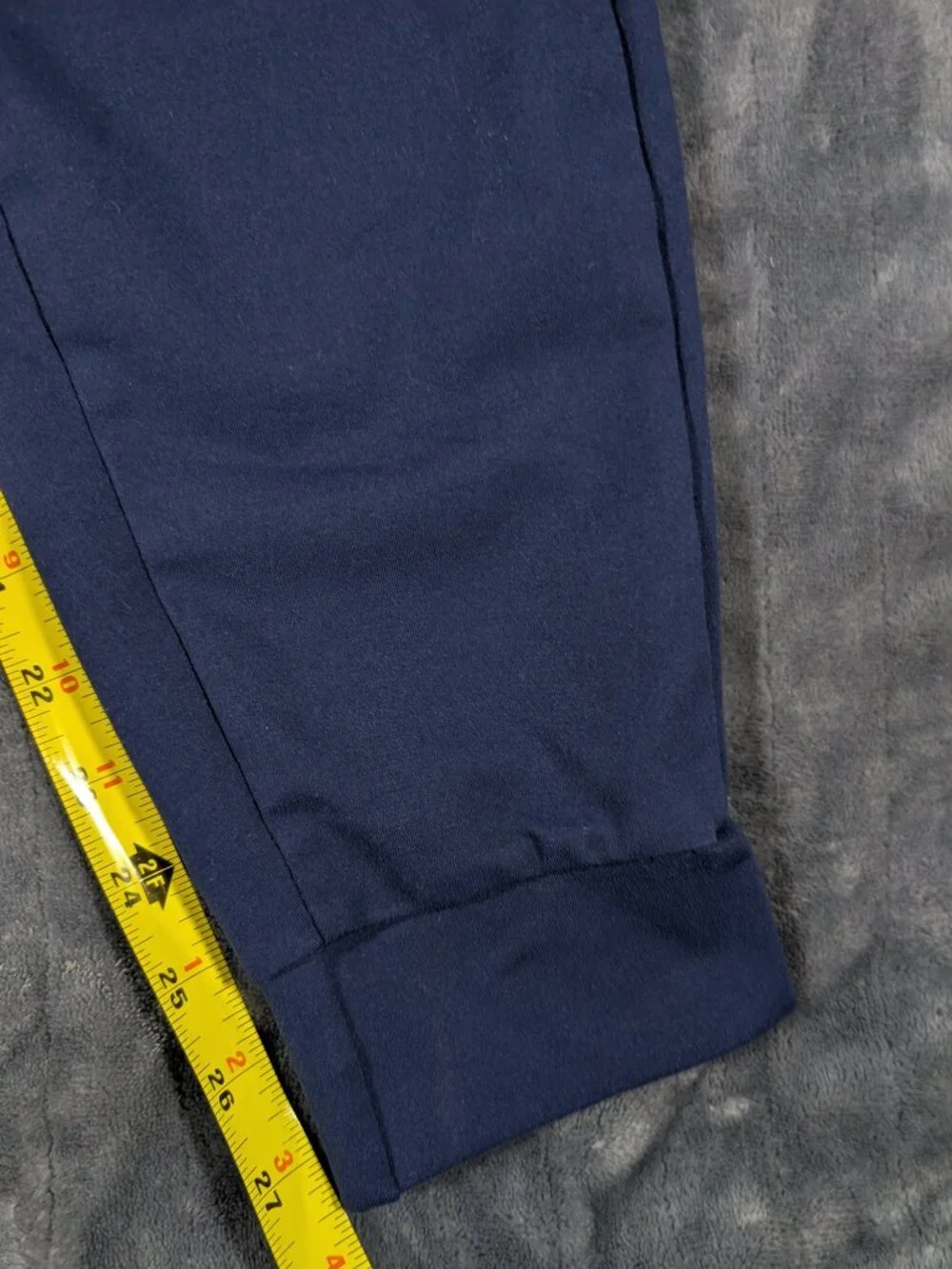 NOBULL Jogger Pants Mens Medium Performance Workout Gym Navy Stretch Zip Pockets